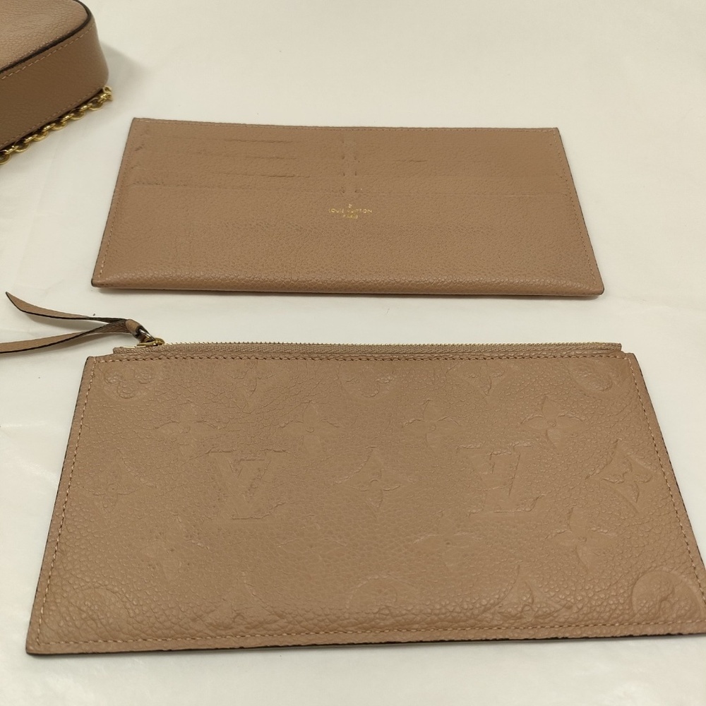 Louis Vuitton Felicie - Picture 9 of 16